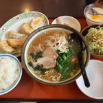 餃子ラーメン定食