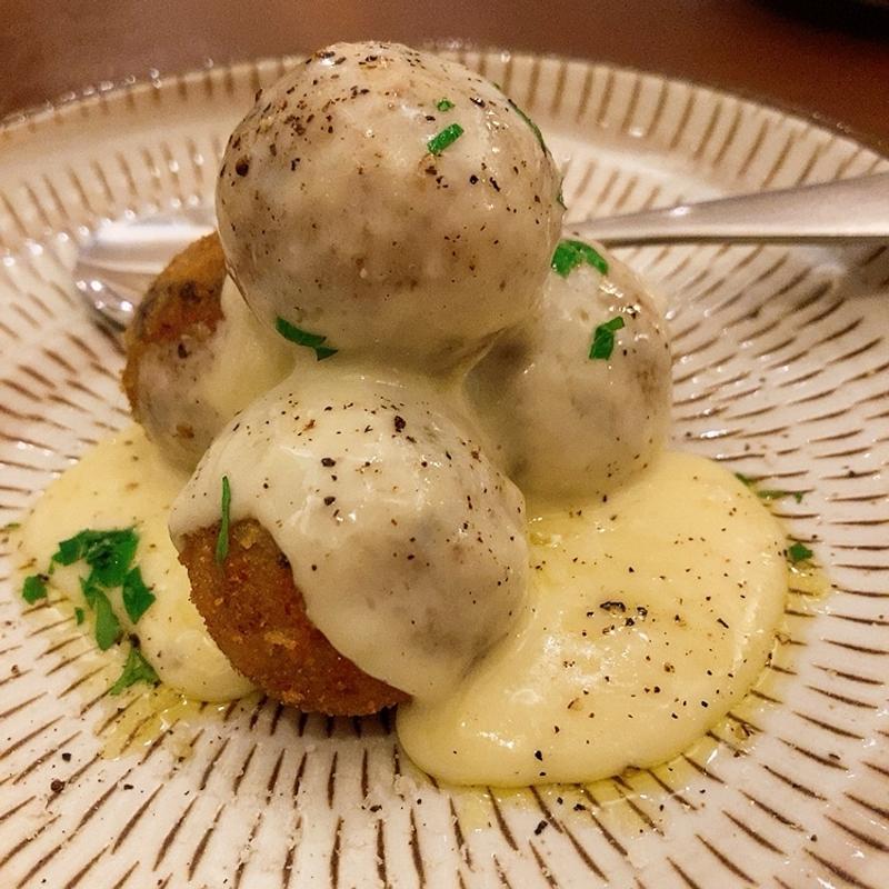 ライスコロッケ　とろ〜りラクレットチーズのソース(キッチンキノ)