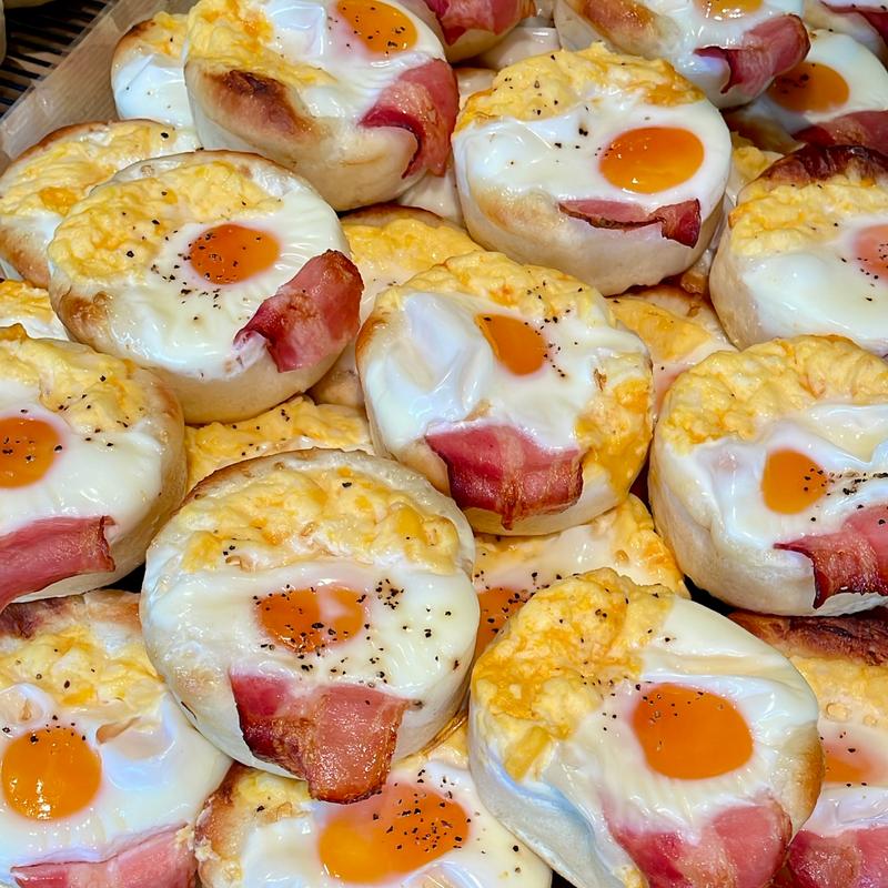 ベーコンエッグ(アールベイカー エキアプレミエ和光店)