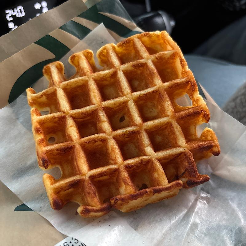 アメリカンワッフル(スターバックス コーヒー 新発田小舟店)