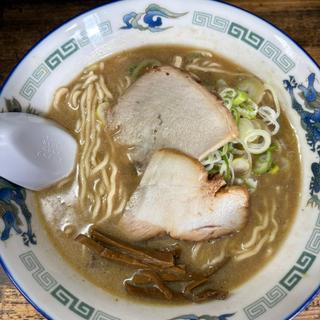 こく煮干し　手打ち麺