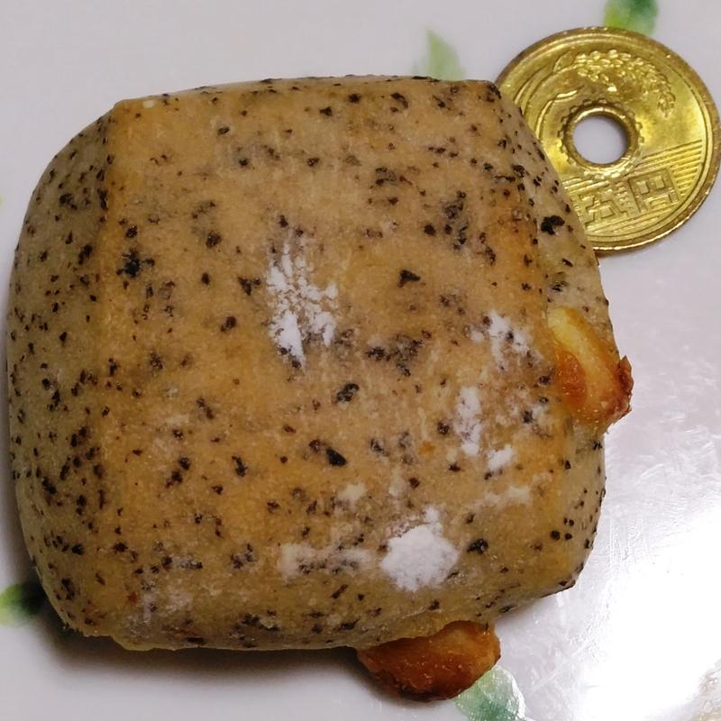 プチ紅茶ブレッド(VIE DE FRANCE Café 溝の口店)