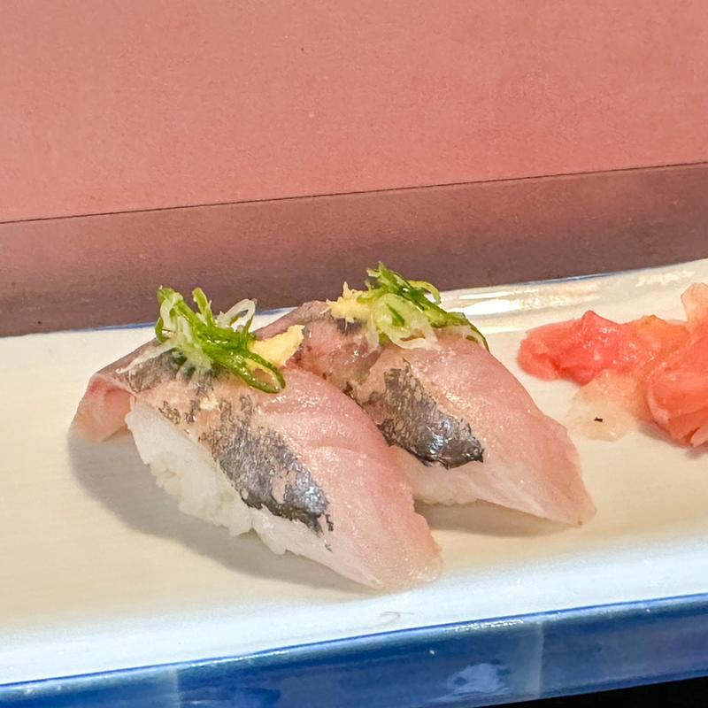 縞鯵(丸八寿司 駅前店)