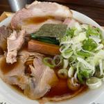 しょうが醤油チャーシューめん ねぎ(らぁめん しょうがの海)