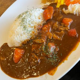 ビーフカレー&トマトカレーあいがけ