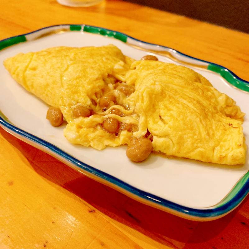 納豆オムレツ(居酒屋 六べぇ)