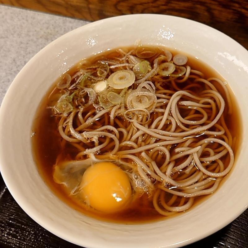 玉子そば(そば処 かめや 新橋店)