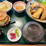 魚のあらだき定食
