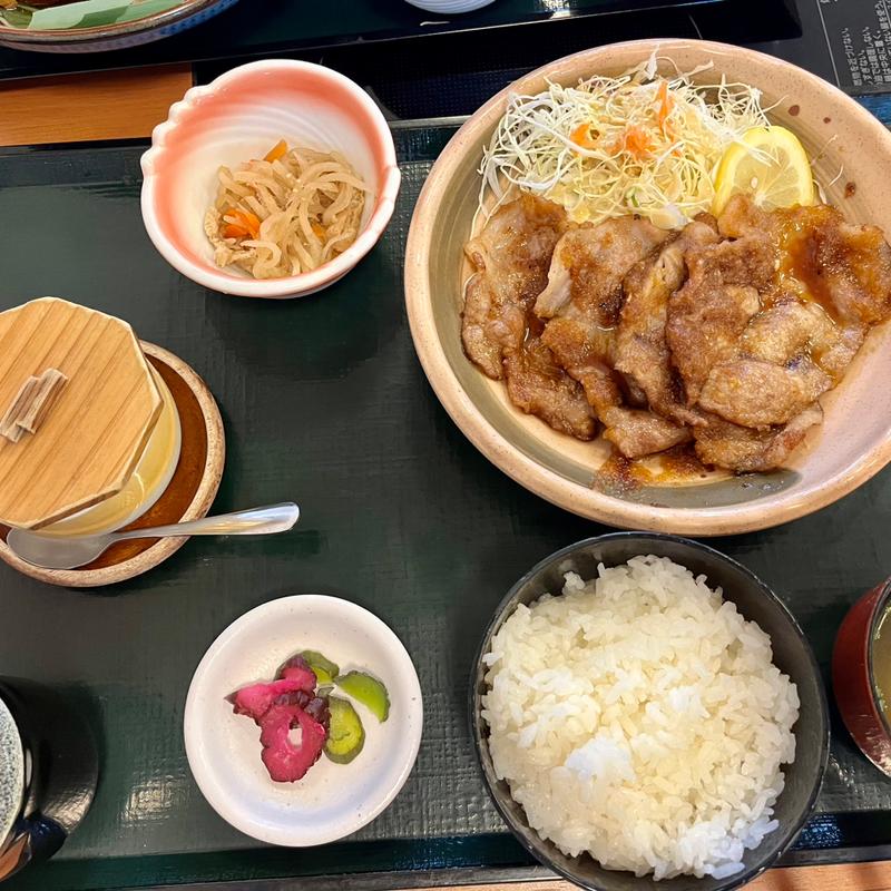 生姜焼き定食(さんぞくや(山賊鍋)姪浜店)