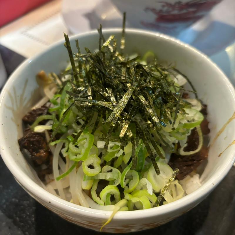チャーシュー丼(らーめん・つけ麺　よろしく )