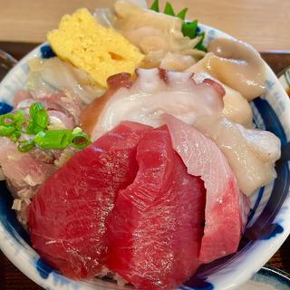 濱の海鮮丼(大川魚店 エスパルいわき店)