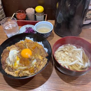 特製カツ丼定食(やぐら)