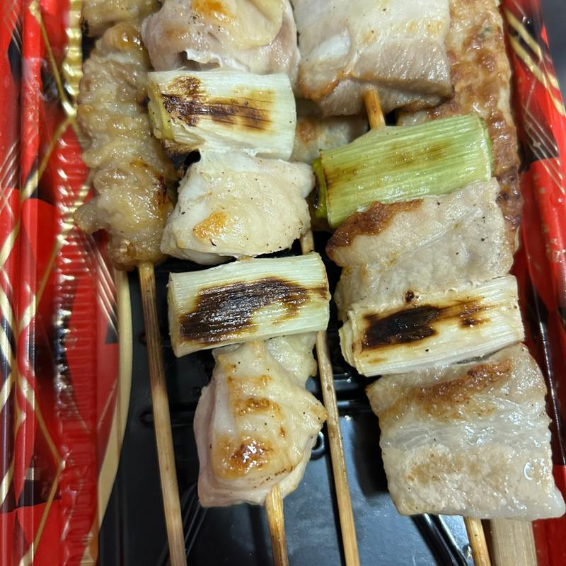 焼き鳥盛り合わせ(串鳥 南二条店)