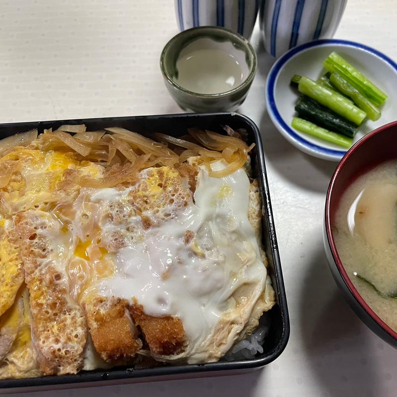 かつ重(三友軒 )