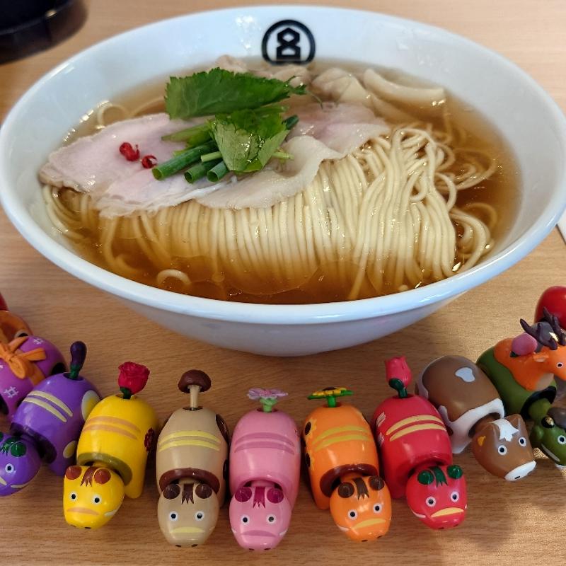 弾八醤油ワンタン(HACHI （ハチ）)