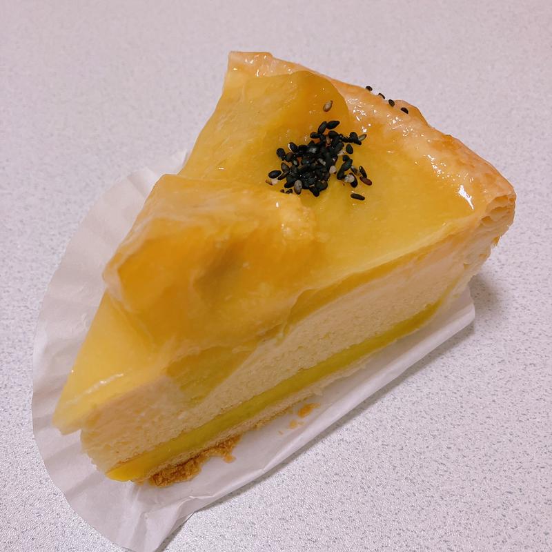 ホクホク芋のじゅわりバターパイ(銀座コージーコーナー 西武本川越店)