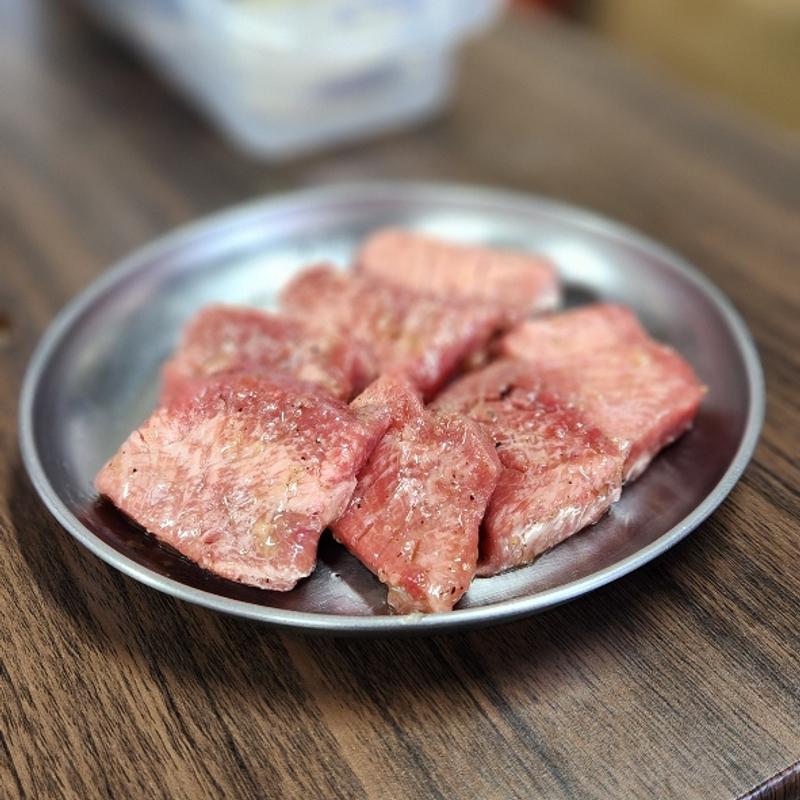 上塩タン(西成ホルモン酒場 ToRi坊主)