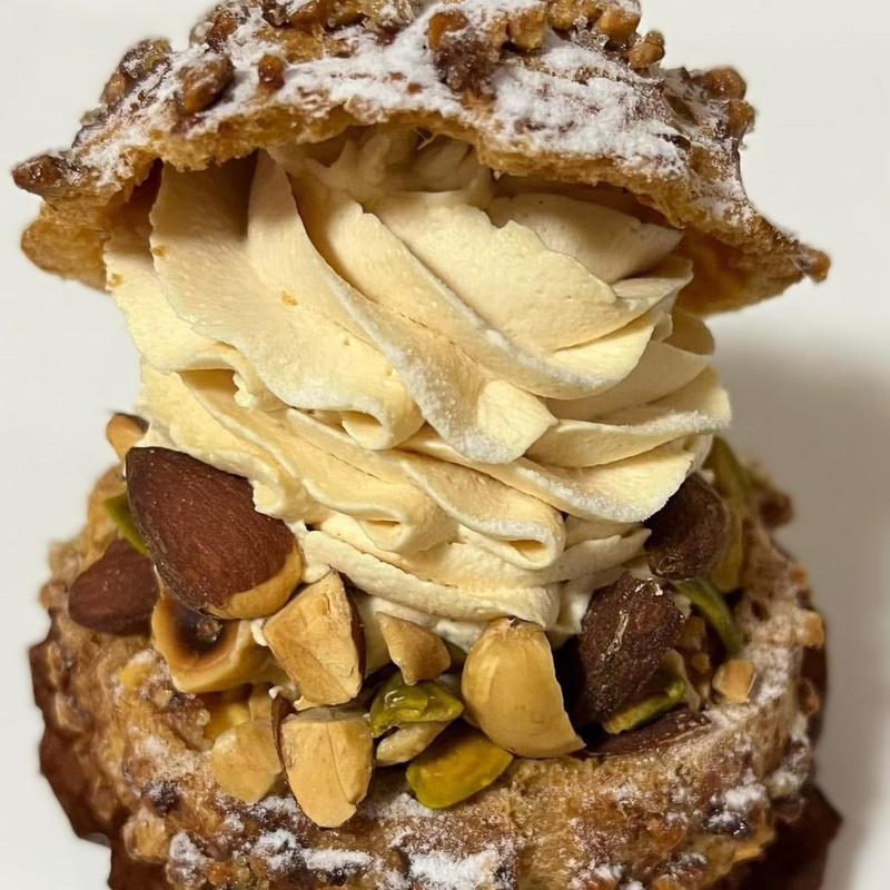 シューキャラメルグルマンド(Patisserie Chocolaterie Recit (パティスリー ショコラトリー レシィ))