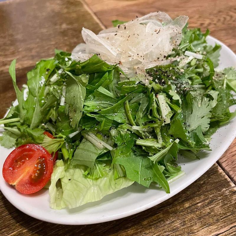 パクチーサラダ(SAKABA PING / 大衆酒場 ピン)