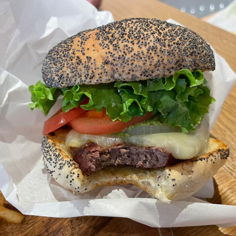 (KUA`AINA ららぽーとEXPOCITY店)