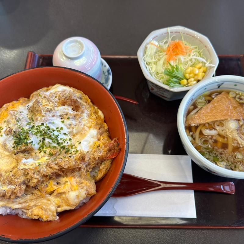 (とんかつ屋 金太郎)