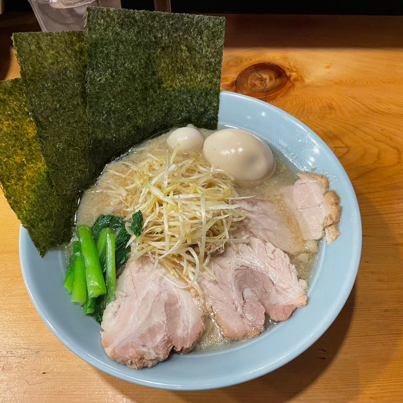 特製らーめん(志奈そば田なかいすみ店)