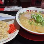 こってりラーメン　チャーハンセット