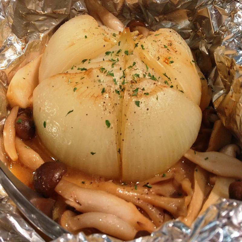 きのこと玉葱のホイル焼き(T.T BREWERY(ティーティーブリュワリー) 川崎チネチッタ通り店)