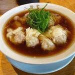 わんたん麺　醤油