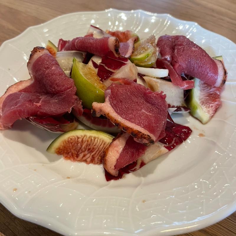無花果と鴨ハムのサラダ　ラディッキオ(na)