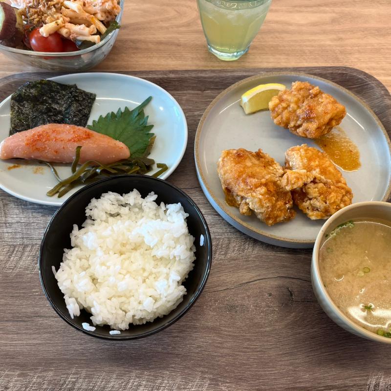 熟成鶏の唐揚げめんたい風味定食(Yamaya Factory Terrace)