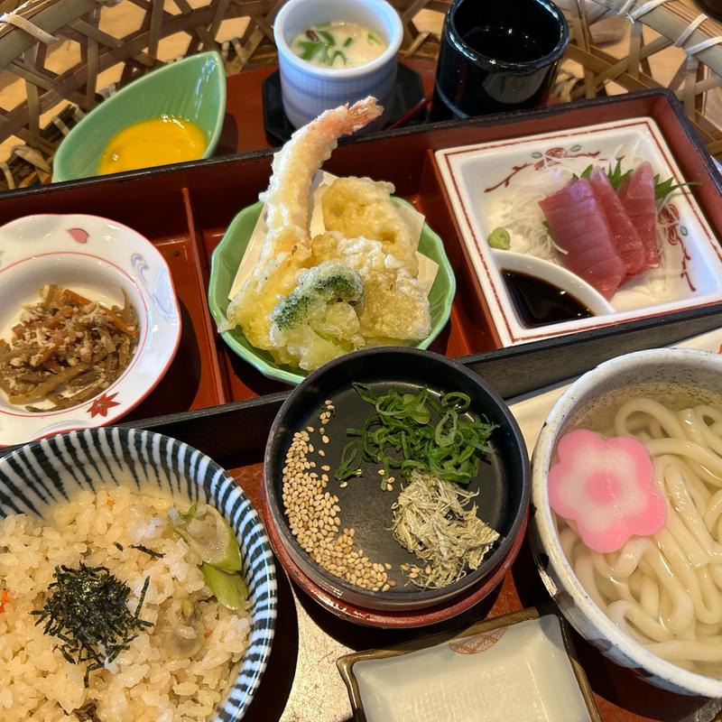 あったかつけ麺と四方竹ご飯膳(ゆうゆう 六泉寺店 )