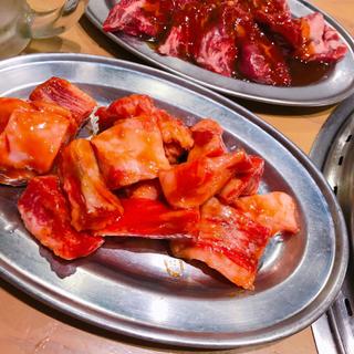 中落ちカルビ(大衆焼肉ホルモン 大松)