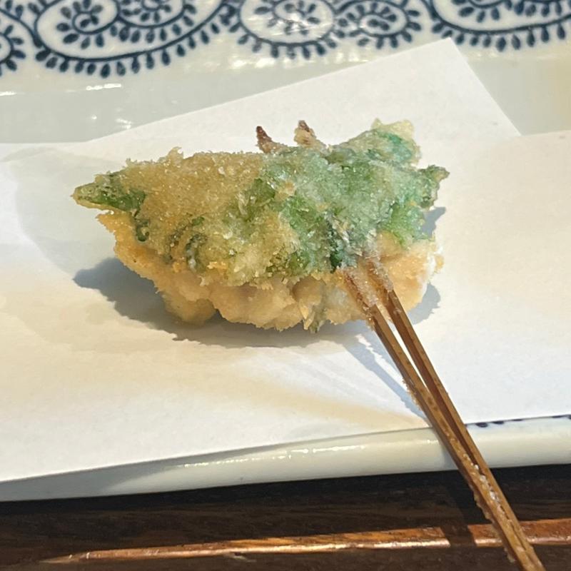 タラの白子大葉つつみ串揚げ(有馬楽膳 桜)