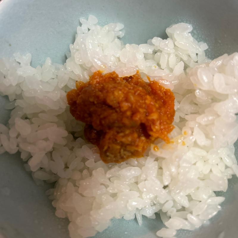 鮭にんにく辣油(カルディコーヒーファーム 札幌アピア店)