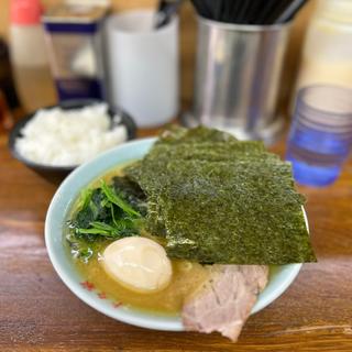 ラーメン(のり増し、味玉子、ライス)(上々家)