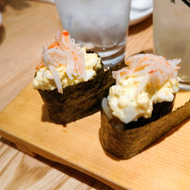 ほぼカニタルタル軍艦(大衆すし酒場 スシマヅメ 野毛本店)