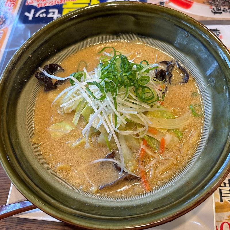 白みそラーメン(越後秘蔵麺　無尽蔵 ごせん家 )