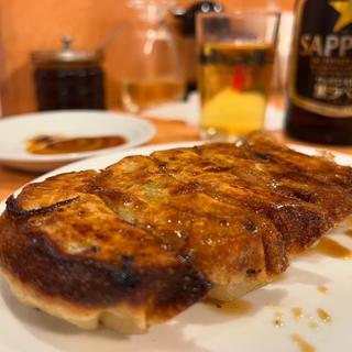 餃子(中華・洋食　やよい )