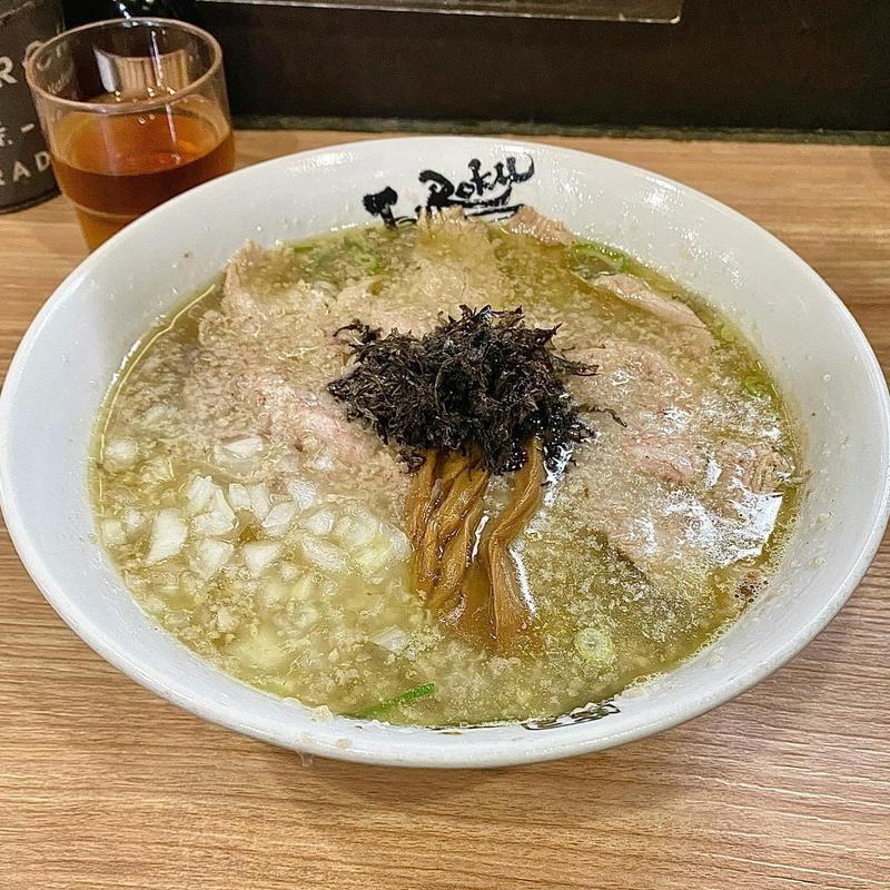 背脂煮干し(麺屋丈六 キーノ和歌山)