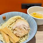 鯛塩つけ麺(鯛塩そば 灯花 イオンモール上尾店)