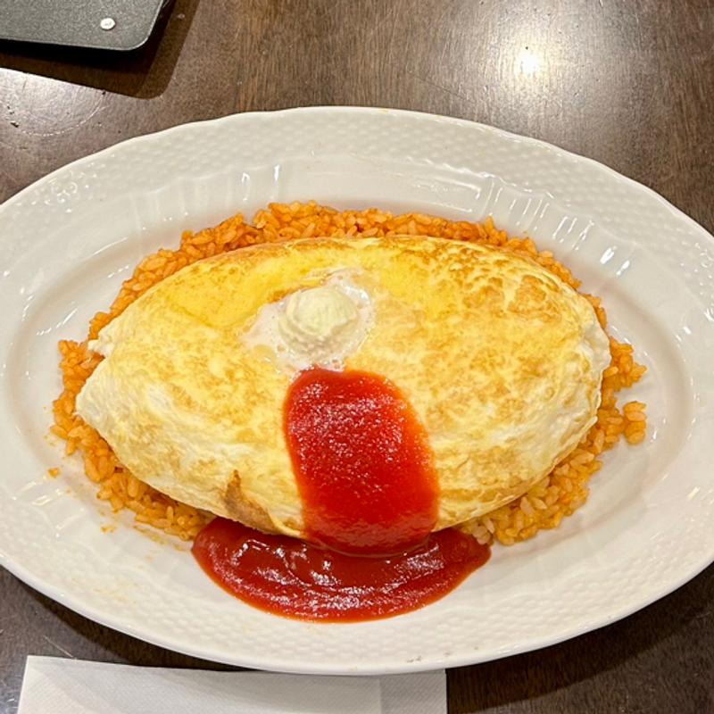 スフレ卵のオムライス(卵と私 八重洲店)