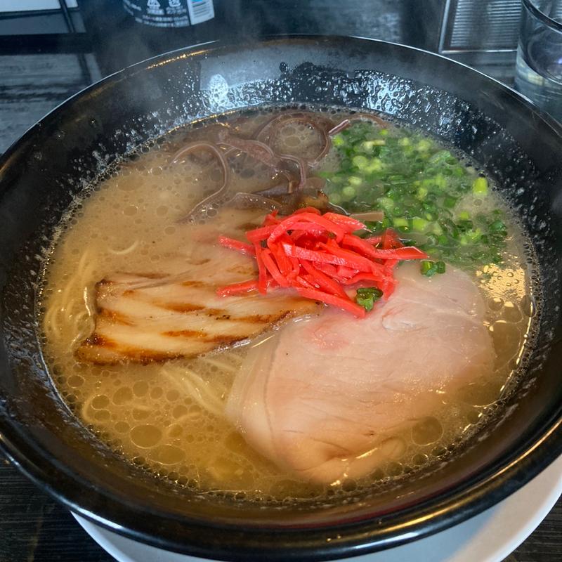 長浜豚骨ラーメン白(麺双 架論)