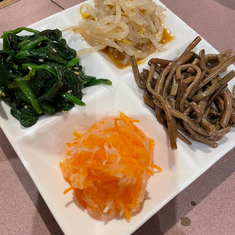 ナムル盛り合わせ(焼肉吾妻 )