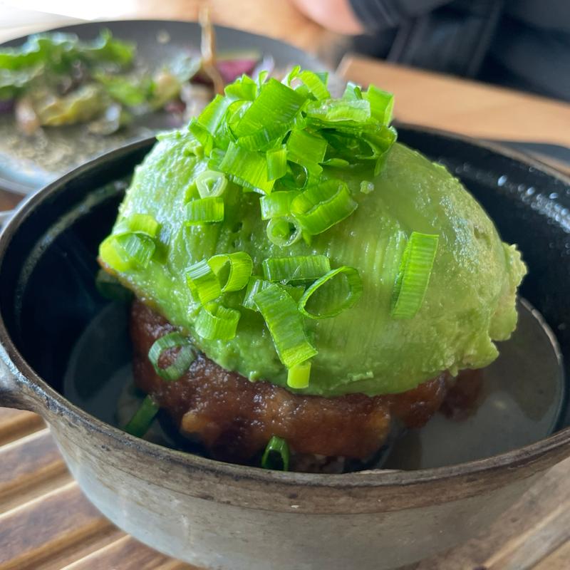 アボカド和牛ハンバーグ(ダブルドアーズ・NAVY)