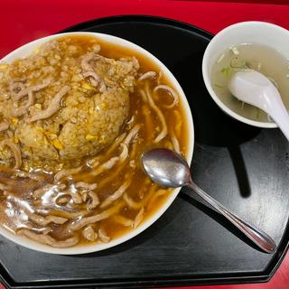 肉あんかけチャーハン(中華料理 珍来)