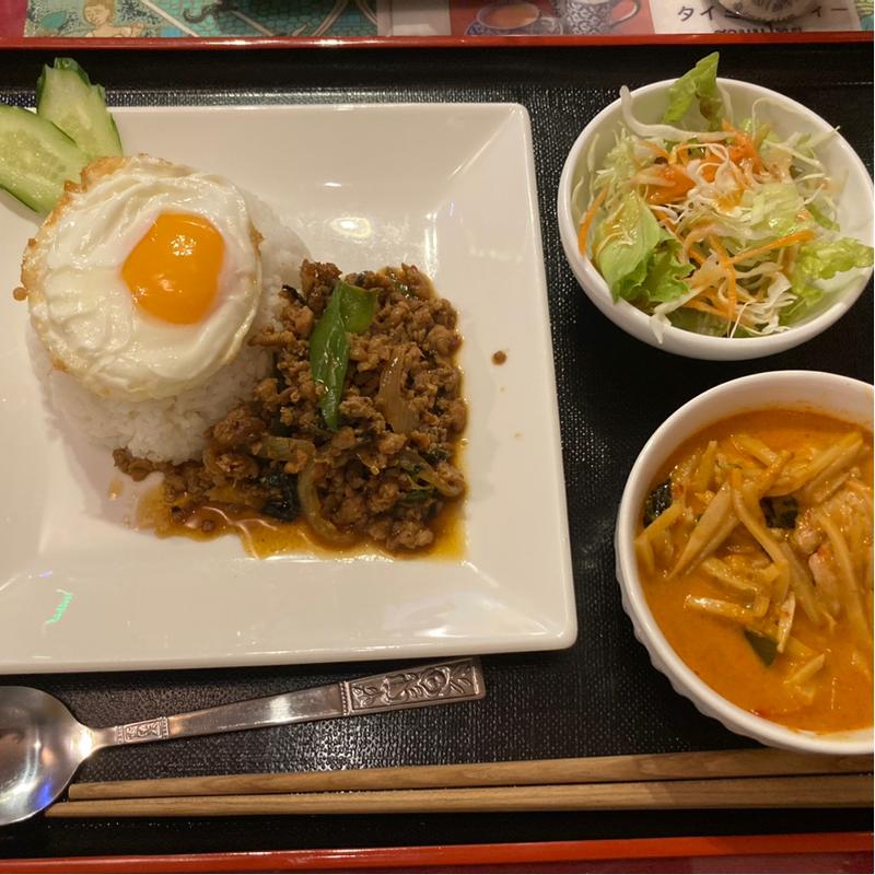 ガパオライス(バーンチェン)