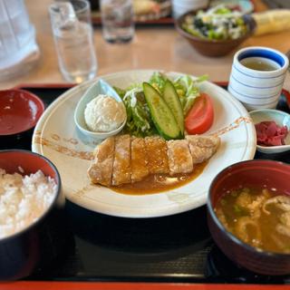遠州夢ポークトンテキ定食(浜松カントリークラブ （クラブハウスレストラン）)