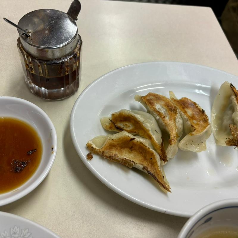 ギョーザ(7個)(中華料理 桃園)