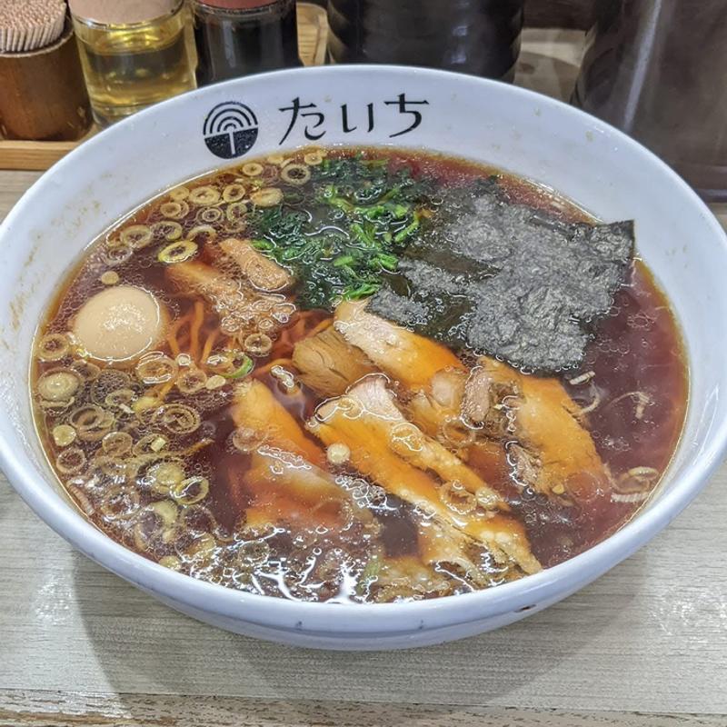 醤油ラーメン 大盛り 味玉(ラーメンたいち)